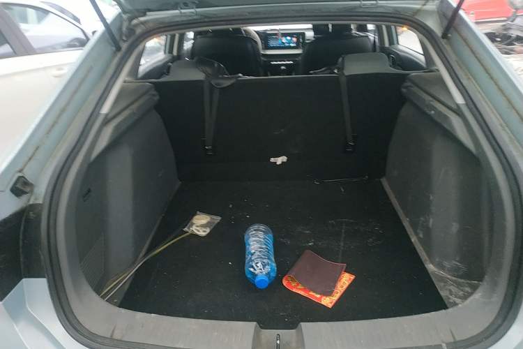 Used Baojun RC-5 2020 1.5L Manual Zhiyao Elite Edition Trunk