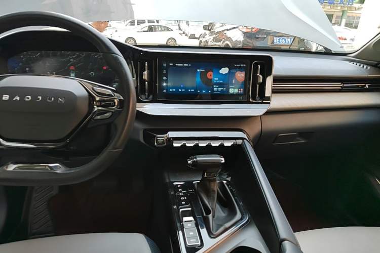 Used Baojun RC-5 2020 1.5T CVT Smart Shine Prestige Edition Audio And AC Panel