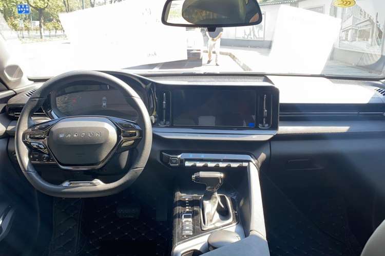 Used Baojun RC-5 2020 1.5T CVT Smart Shine Flagship Edition Center Console