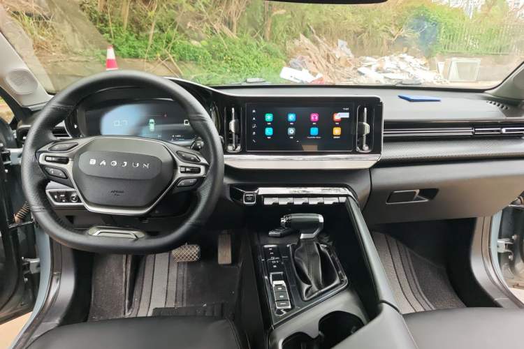 Used Baojun RC-5 2020 RC-5W 1.5T CVT Smart Luxury Edition Center Console