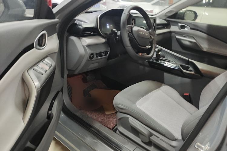 Used Baojun RC-5 2020 1.5L CVT Smart Elite Edition Driver Seat
