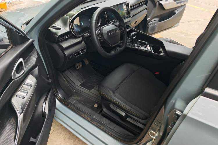 Used Baojun RC-5 2020 RC-5W 1.5T CVT Smart Luxury Edition Driver Seat
