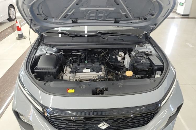 Used Baojun RC-5 2020 1.5L Manual Zhiyao Elite Edition Engine Bay