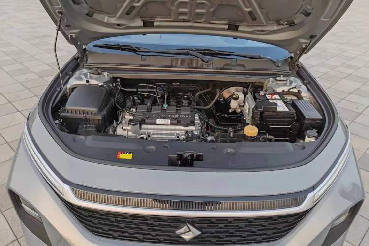 Used Baojun RC-5 2020 1.5L Manual Zhiyao Elite Edition Engine Bay
