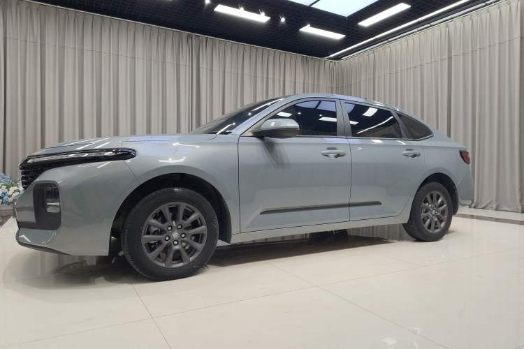 Used Baojun RC-5 2020 1.5L Manual Zhiyao Elite Edition Exterior 2