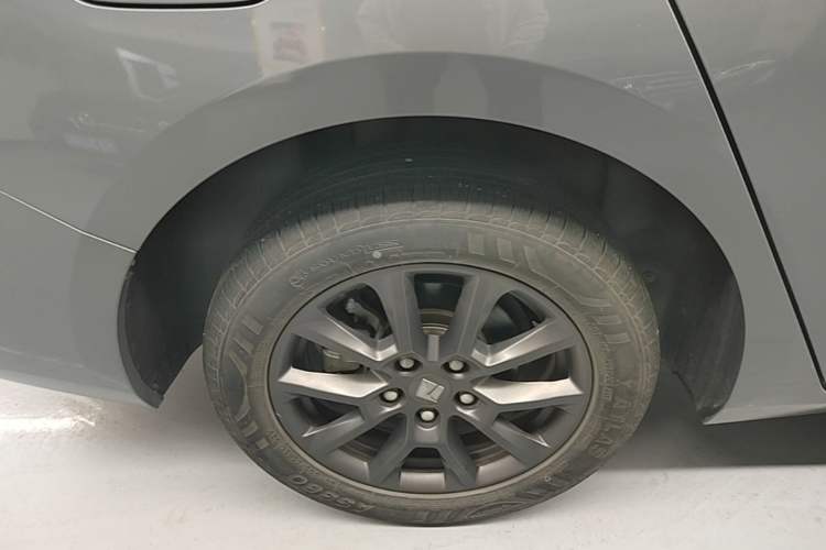Used Baojun RC-5 2020 1.5L CVT Smart Elite Edition Exterior 5
