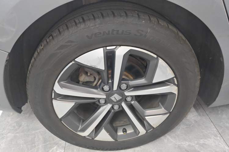 Used Baojun RC-5 2020 RC-5W 1.5T CVT Smart Shine Flagship Model Exterior 8