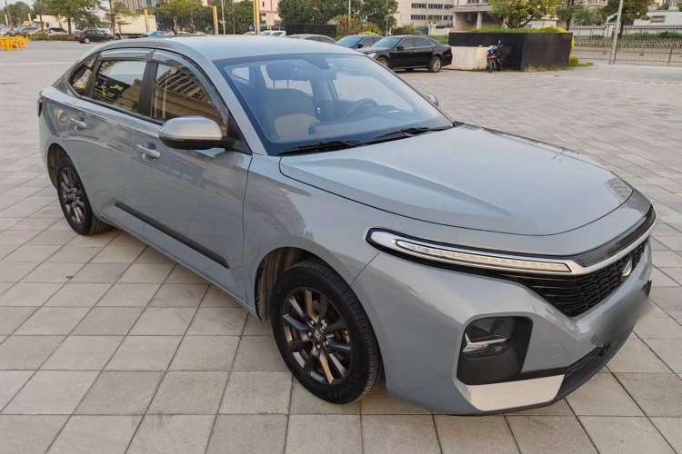 Used Baojun RC-5 2020 1.5L Manual Zhiyao Elite Edition Front Right 45 Deg