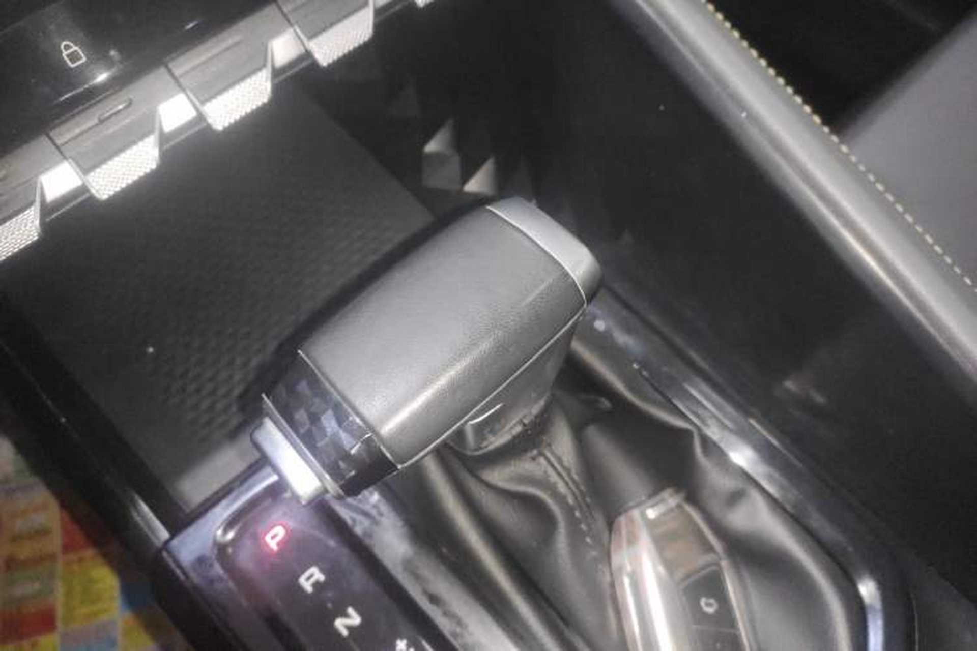 Used Baojun RC-5 2020 1.5T CVT Smart Luxury Edition Gear Lever