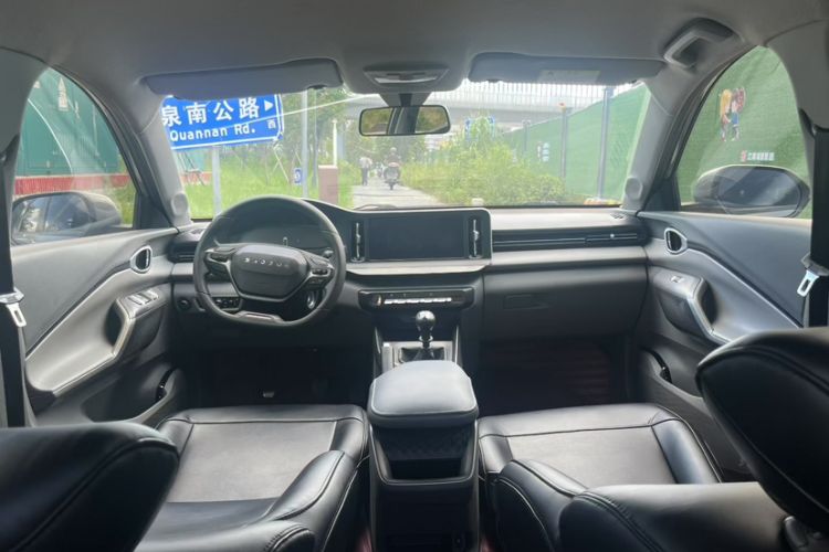 Used Baojun RC-5 2020 1.5L Manual Zhiyao Elite Edition Interior 3
