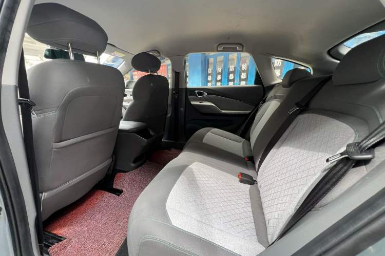 Used Baojun RC-5 2020 1.5L CVT Smart Elite Edition Interior 4