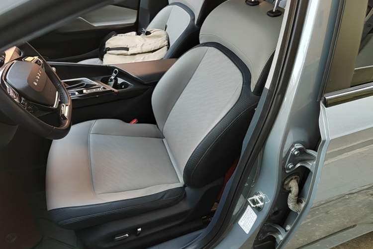 Used Baojun RC-5 2020 1.5T CVT Smart Shine Prestige Edition Left Front Seat