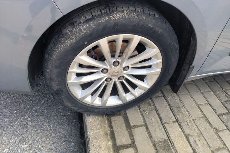 Used Baojun RC-5 2020 1.5T CVT Smart Luxury Edition Left Front Wheel Hub