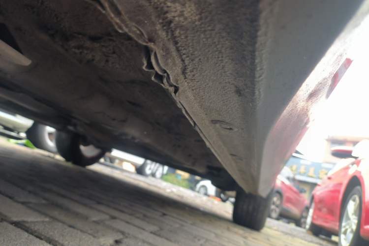 Used Baojun RC-5 2020 1.5T CVT Smart Luxury Edition Left Side Sill