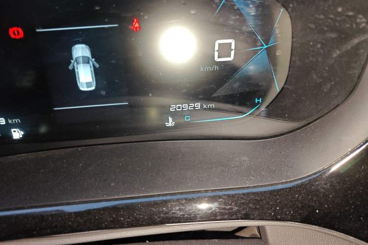 Used Baojun RC-5 2020 1.5L Manual Smart Luxury Edition Odometer Close Up
