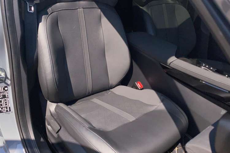 Used Baojun RC-5 2020 1.5T CVT Smart Shine Flagship Edition Right Front Seat