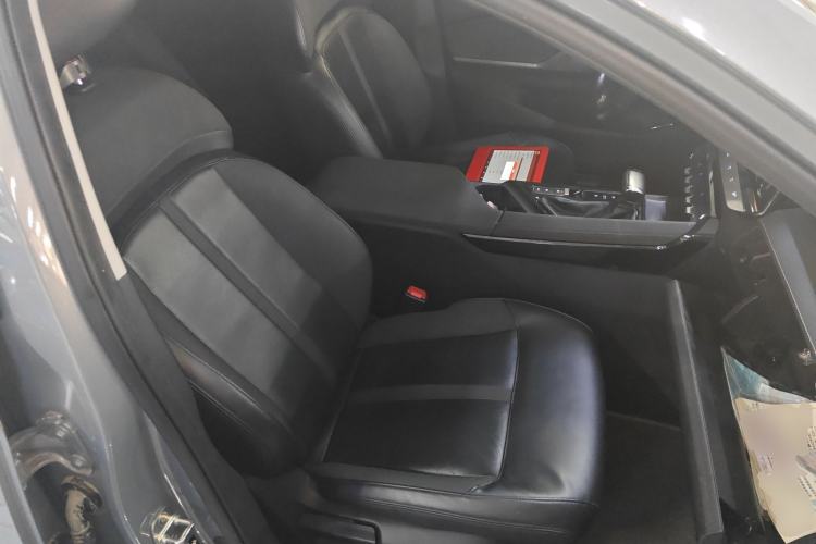 Used Baojun RC-5 2020 RC-5W 1.5T CVT Smart Shine Flagship Model Right Front Seat