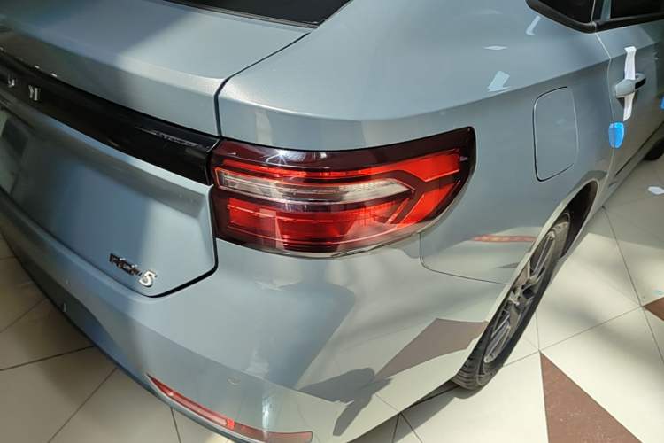 Used Baojun RC-5 2020 1.5L Manual Smart Luxury Edition Right Rear Taillight