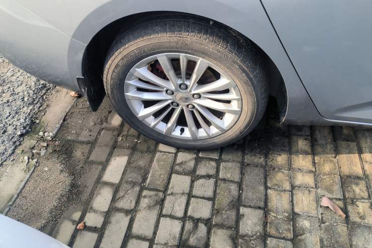 Used Baojun RC-5 2020 1.5T CVT Smart Luxury Edition Right Rear Wheel Hub
