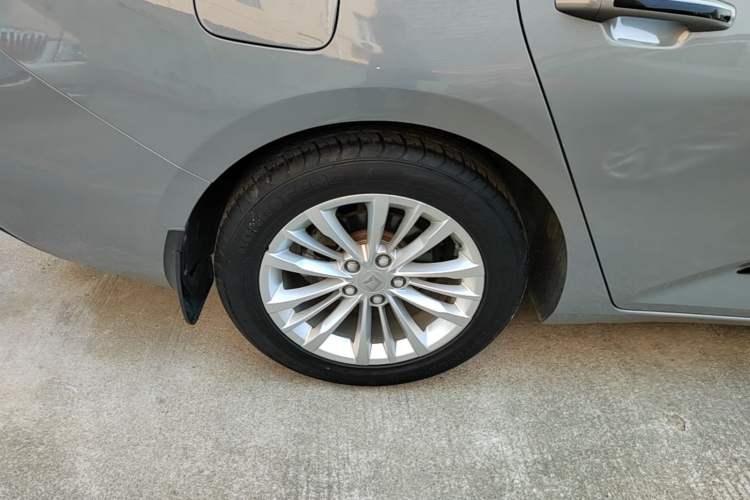 Used Baojun RC-5 2020 1.5T CVT Smart Shine Prestige Edition Right Rear Wheel Hub