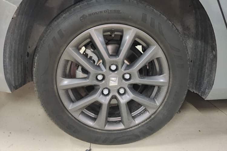 Used Baojun RC-5 2020 1.5L CVT Smart Elite Edition Right Rear Wheel Hub