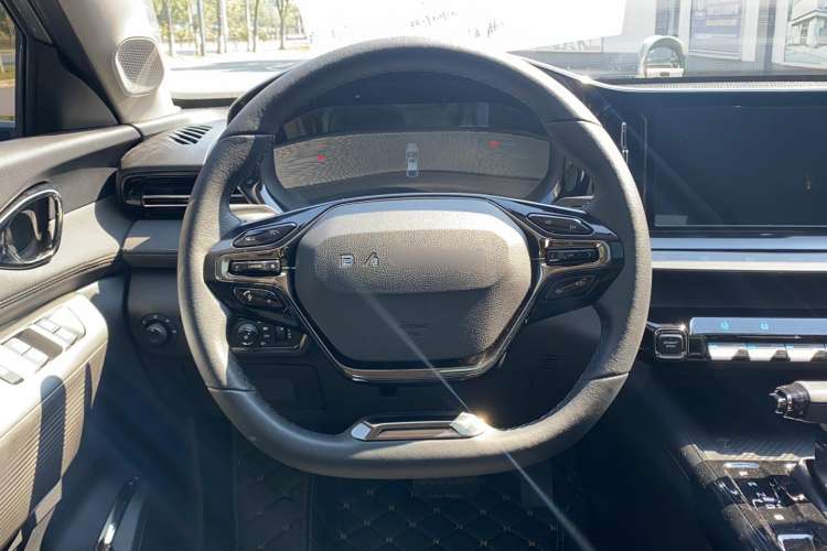 Used Baojun RC-5 2020 1.5T CVT Smart Shine Flagship Edition Steering Wheel