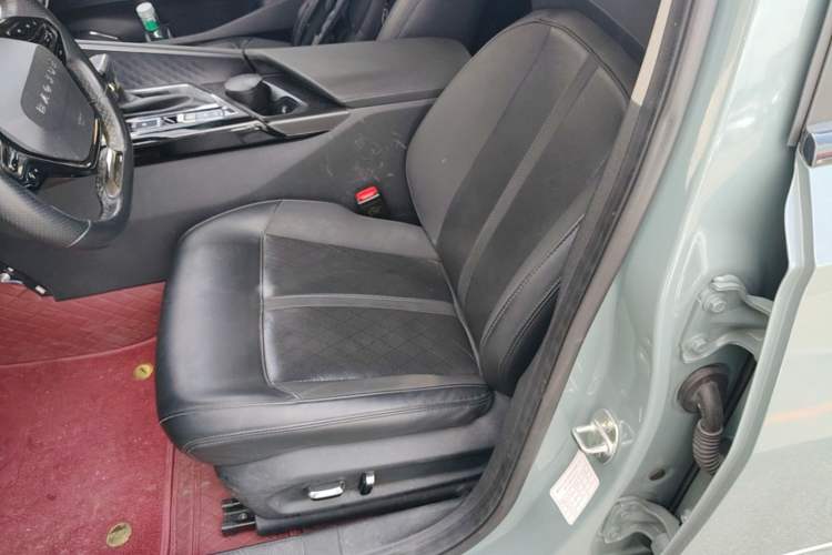 Used Baojun RC-5 2020 RC-5W 1.5T CVT Smart Shine Flagship Model Left Front Seat
