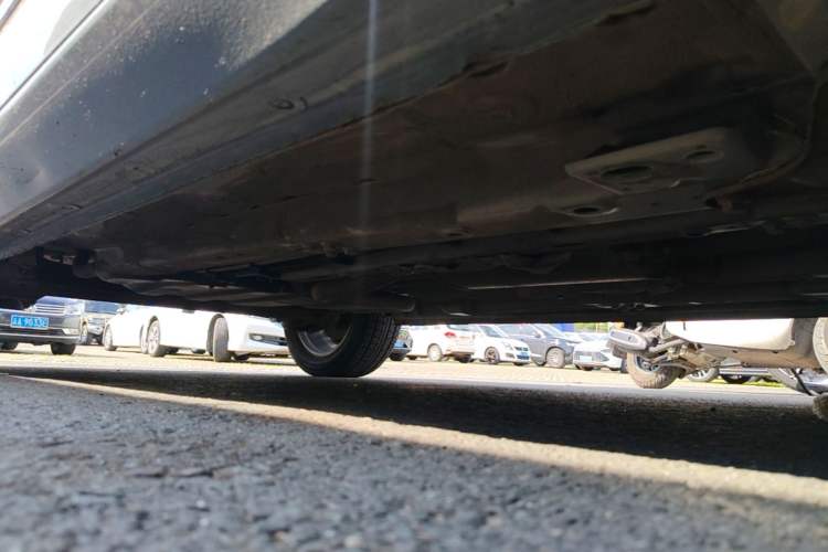 Used Baojun RC-5 2020 RC-5W 1.5T CVT Smart Shine Flagship Model Right Side Sill