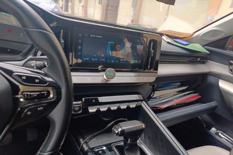 Used Baojun RC-5 2020 1.5T CVT Smart Shine Prestige Edition Audio And AC Panel