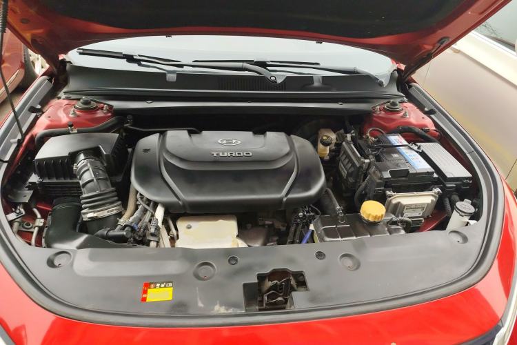 Used Baojun RC-5 2020 1.5T CVT Smart Luxury Edition Engine Bay