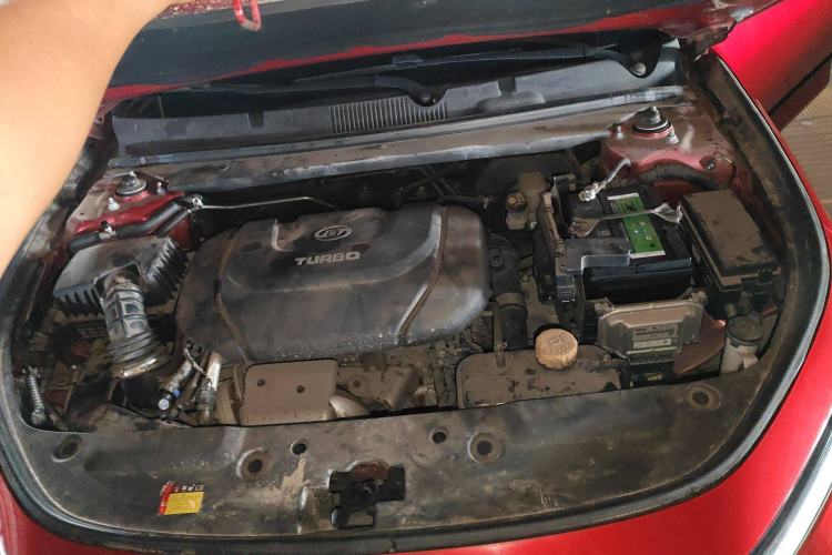 Used Baojun RC-5 2020 1.5T CVT Smart Luxury Edition Engine Bay