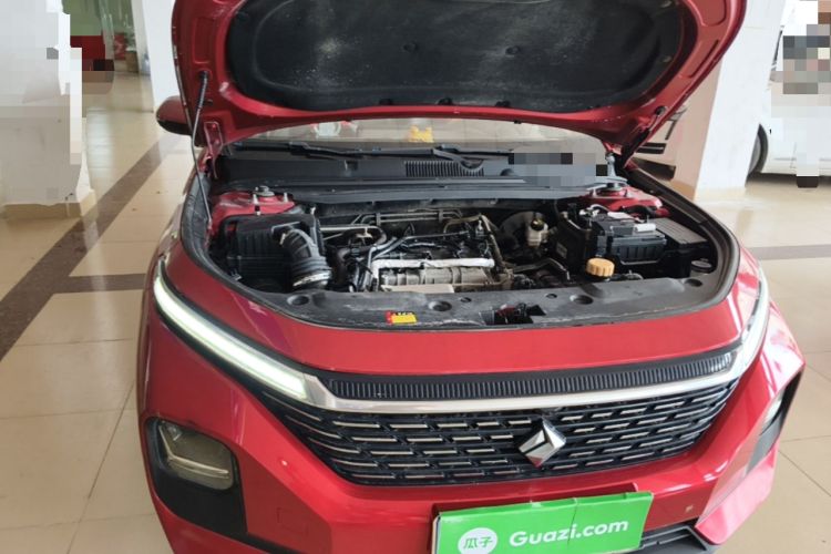 Used Baojun RC-5 2020 1.5T Manual Smart Luxury Edition Engine Bay Right