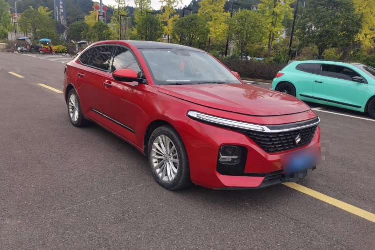 Used Baojun RC-5 2020 1.5T CVT Smart Shine Prestige Edition Front Right 45 Deg