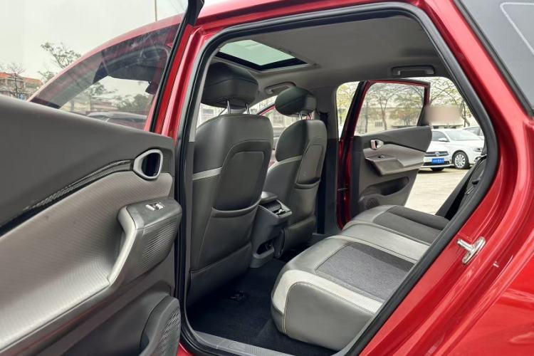 Used Baojun RC-5 2020 1.5T CVT Smart Luxury Edition Interior 3