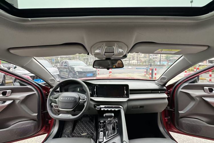 Used Baojun RC-5 2020 1.5T CVT Smart Luxury Edition Interior 7