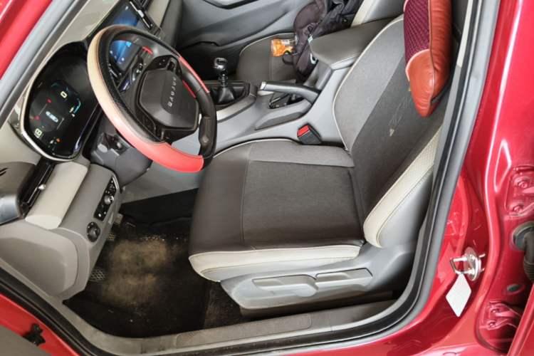 Used Baojun RC-5 2020 1.5T Manual Smart Luxury Edition Left Front Seat