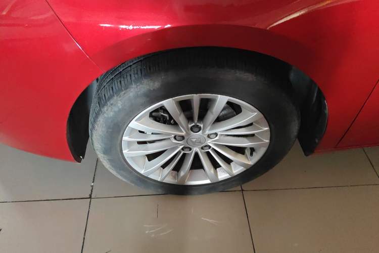 Used Baojun RC-5 2020 1.5T CVT Smart Luxury Edition Left Front Wheel Hub
