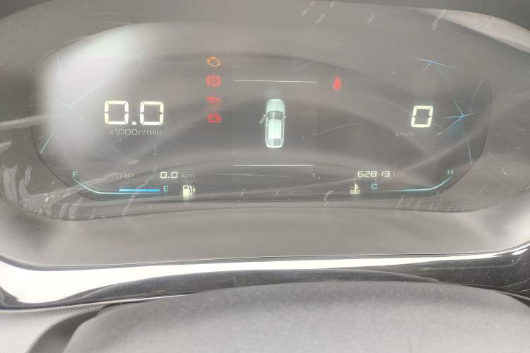 Used Baojun RC-5 2020 1.5L Manual Smart Luxury Edition Odometer Close Up