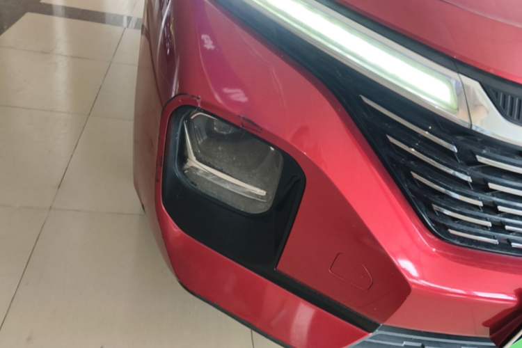 Used Baojun RC-5 2020 1.5T Manual Smart Luxury Edition Right Front Headlight