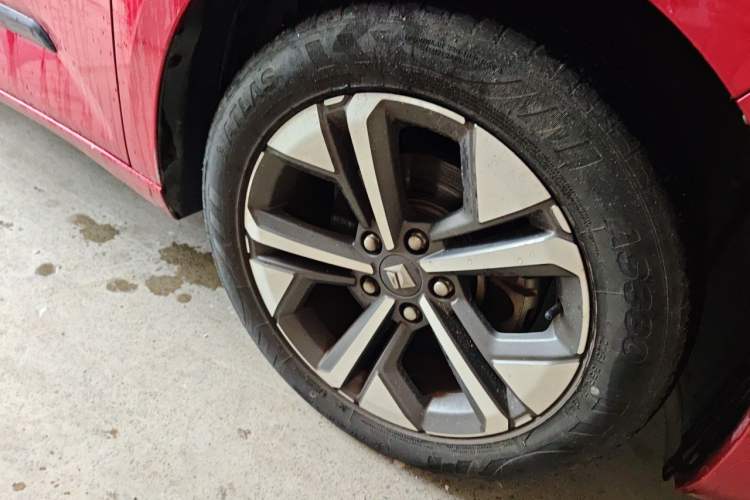 Used Baojun RC-5 2020 1.5T CVT Smart Shine Prestige Edition Right Front Wheel Hub