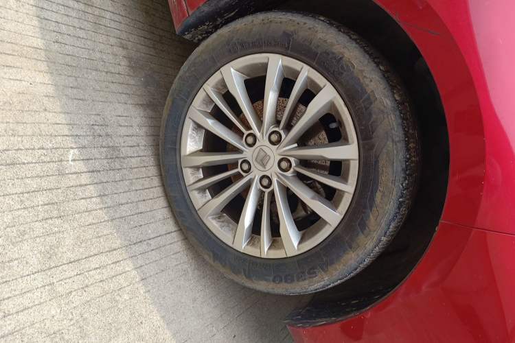 Used Baojun RC-5 2020 1.5T CVT Smart Shine Prestige Edition Right Front Wheel Hub