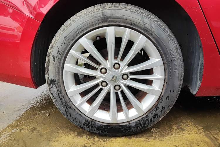 Used Baojun RC-5 2020 RC-5W 1.5T CVT Smart Luxury Edition Right Rear Wheel Hub