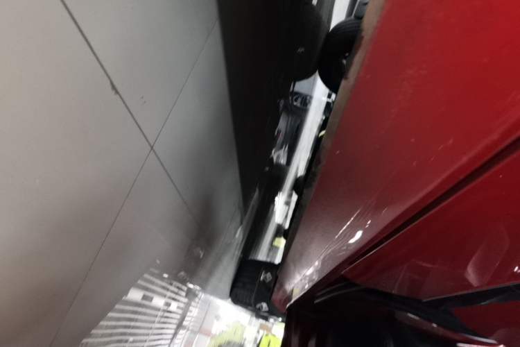 Used Baojun RC-5 2020 1.5T CVT Smart Shine Flagship Edition Right Side Sill