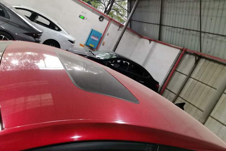 Used Baojun RC-5 2020 1.5T Manual Smart Luxury Edition Roof