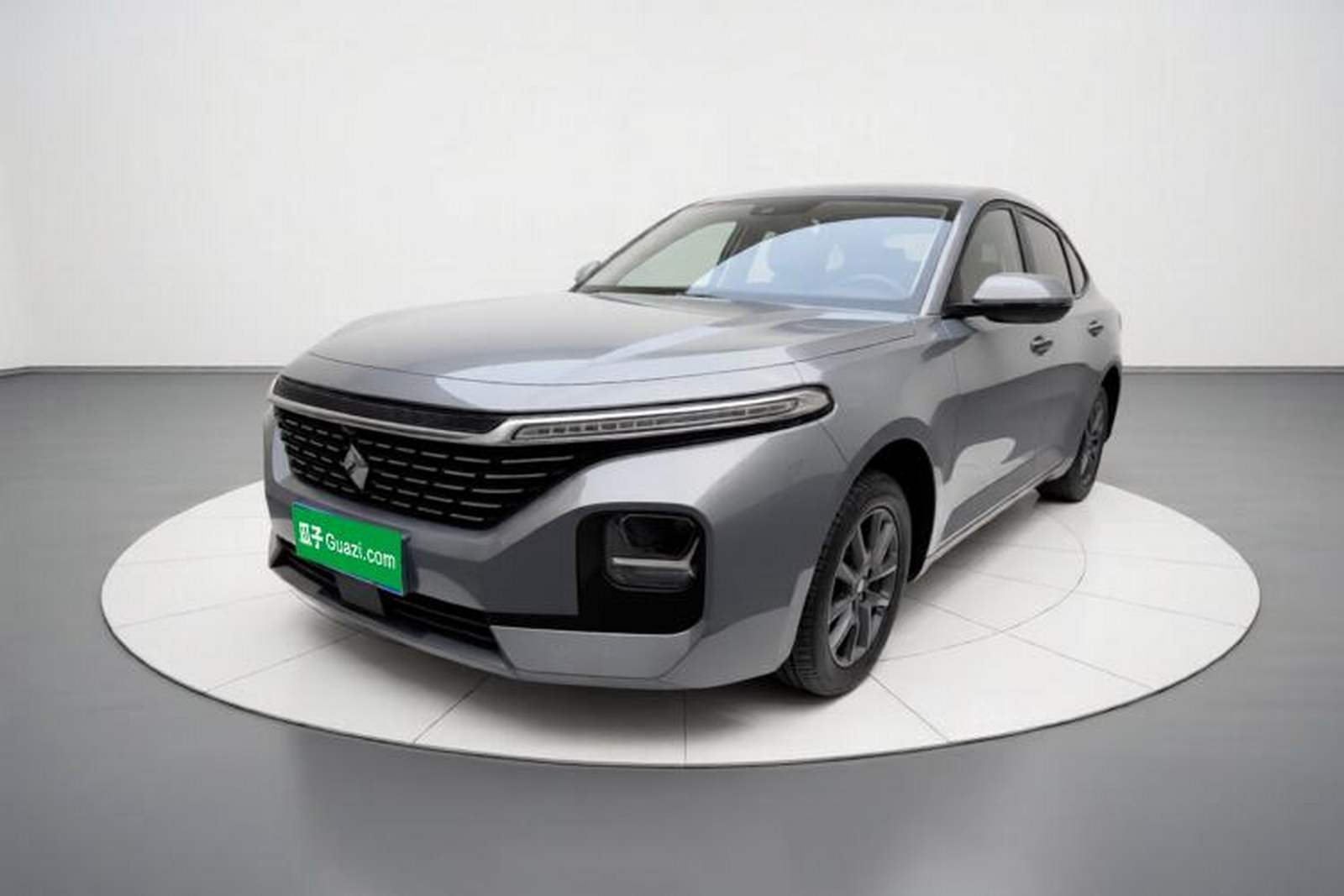 Фото Baojun с площадки