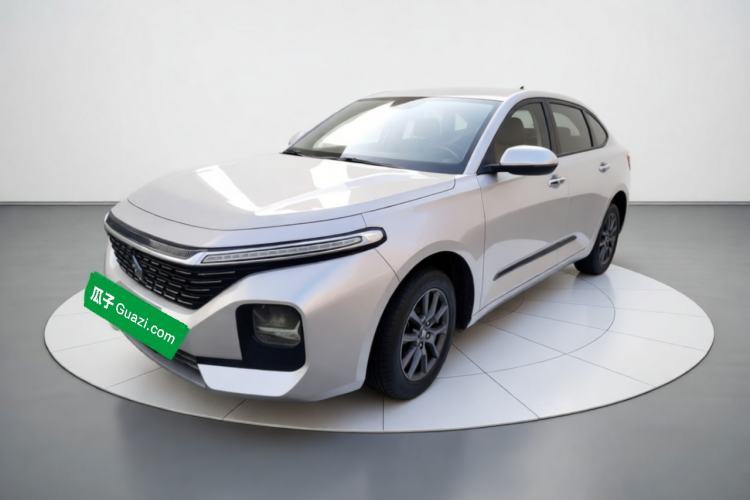 Baojun RC-5 2020 1.5L Manual Smart Luxury Edition usado Guazi used car, China used car export, Used car for sale, Used cars, Cheapest cars for sale