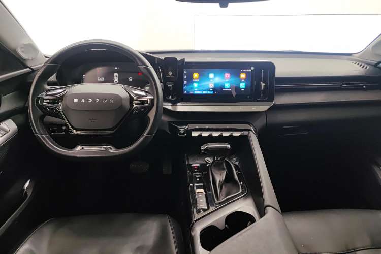 Used Baojun RC-5 2020 1.5T CVT Smart Shine Flagship Edition Center Console