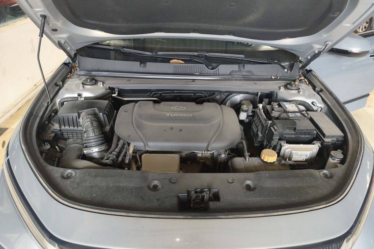 Used Baojun RC-5 2020 1.5T CVT Smart Shine Prestige Edition Engine Bay