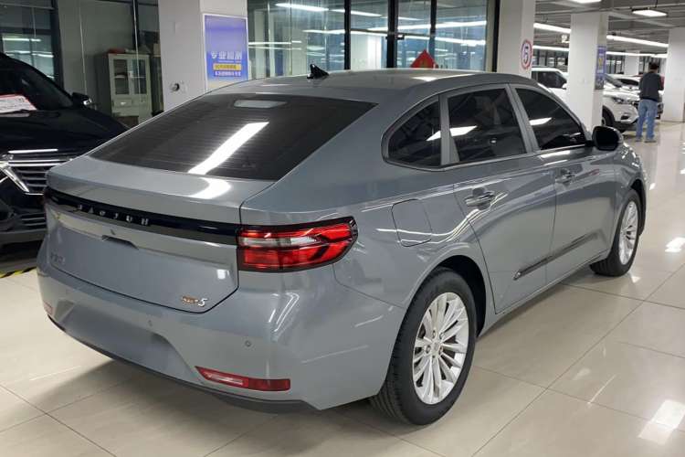 Used Baojun RC-5 2020 1.5T CVT Smart Luxury Edition Exterior 3