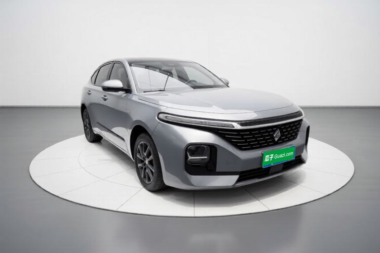 Used Baojun RC-5 2020 1.5L Manual Smart Luxury Edition Front Right 45 Deg